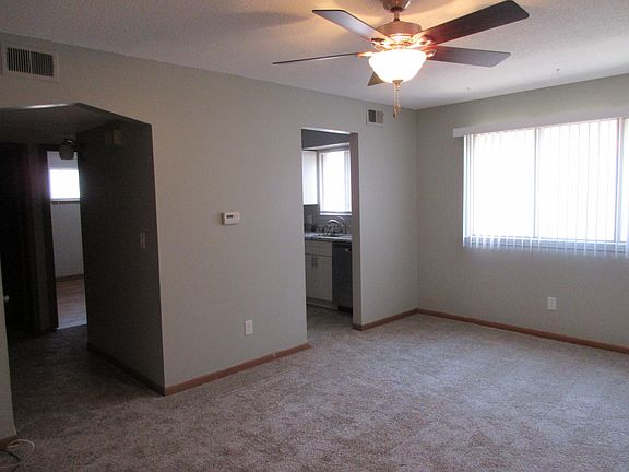 2nd image of 4729 California St APT 5