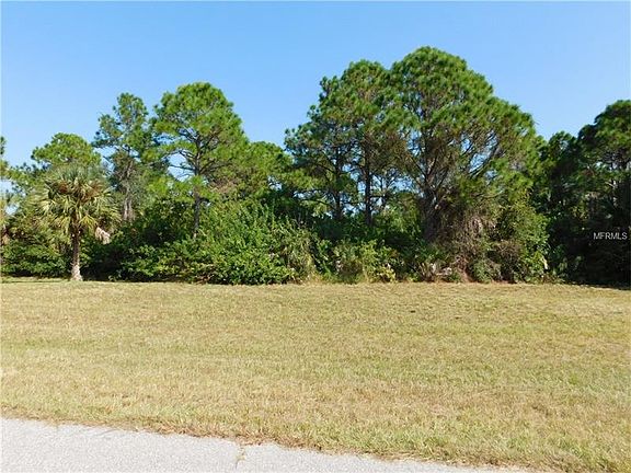 4th image of 141 Coca Ln