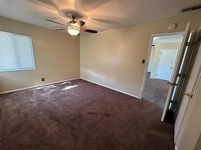44118 Kingtree Ave — Photo 13