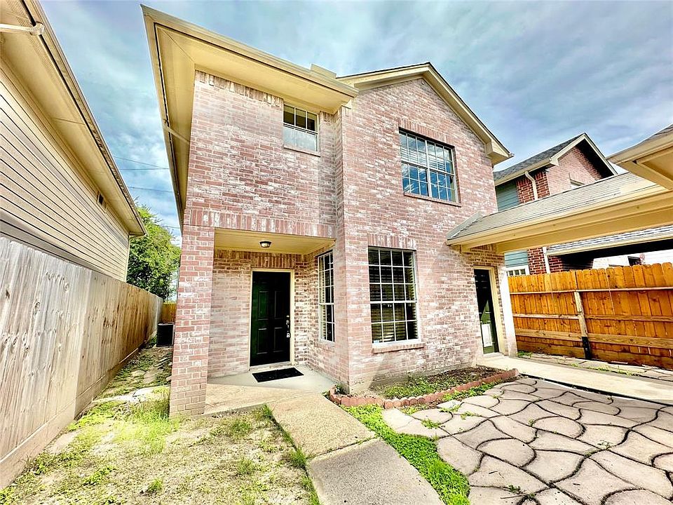 1st image of 12155 Stone East Dr