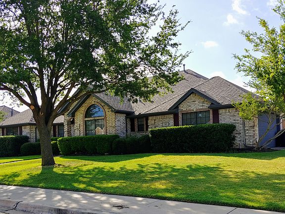 2nd image of 1117 Blue Gill Ln