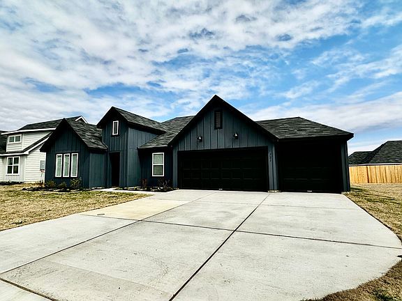 2nd image of 721 Tranquility Ln
