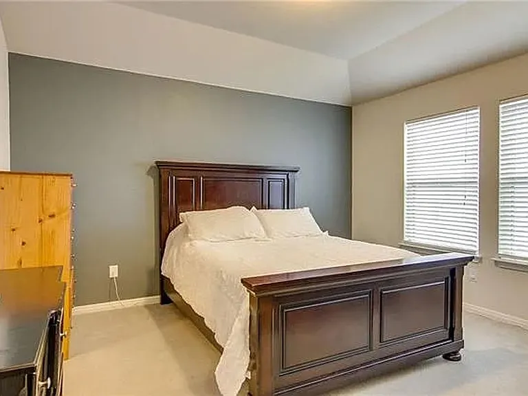 5913 Red Bud Ridge Ln — Photo 5