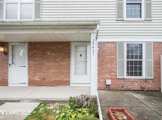 35431 Stillmeadow Ln, Clinton Township, MI 48035