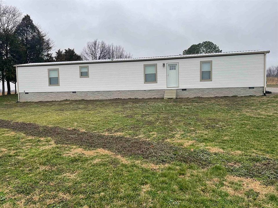 1st image of 200 Lees Rd