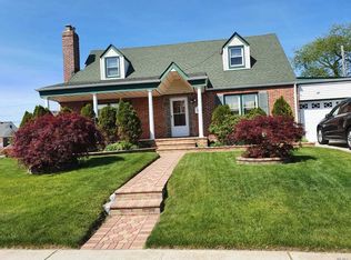 48 Cromer Rd W, Elmont, NY 11003