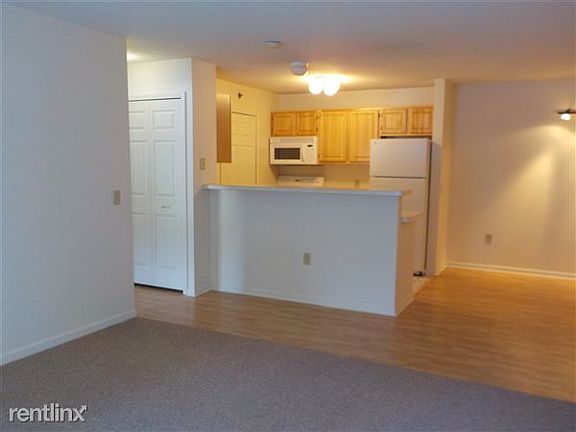 2nd image of 15240 Silver Pkwy APT 106
