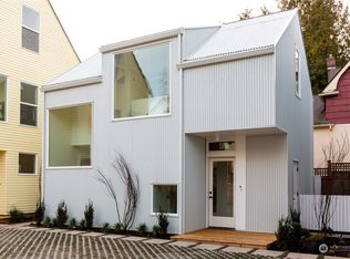 1817 S Lane St #B, Seattle, WA 98122