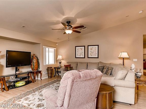 5th image of 4627 Mountain Tree St
