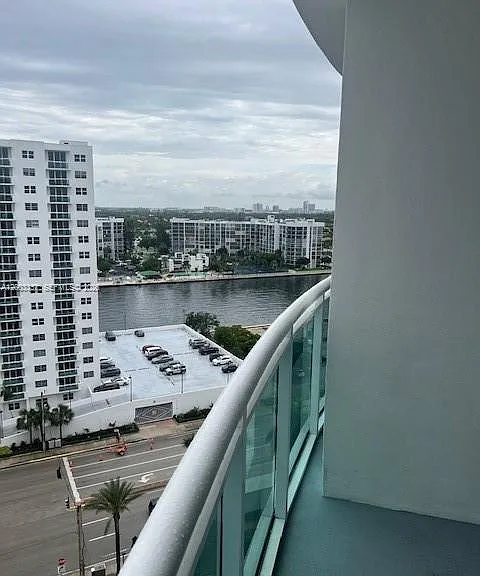 3001 S Ocean Dr #1437 — Photo 14