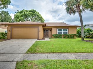 2238 Beacon Point Blvd, Palm Harbor, FL 34683