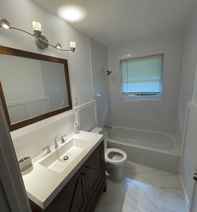 2nd image of 2997 Horse Shoe Dr SE