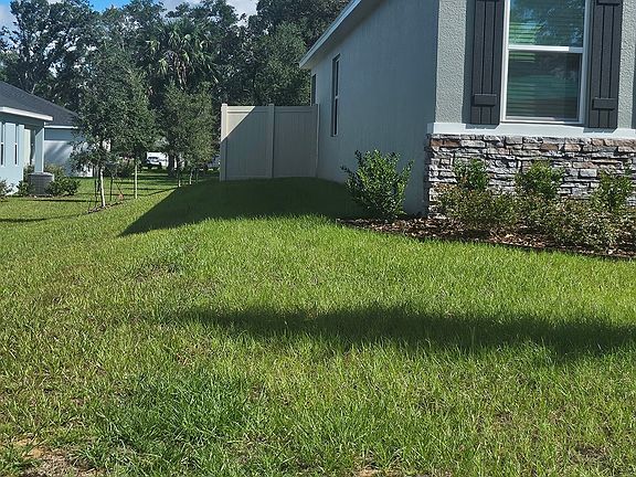 2nd image of 1300 Plumbago Ct