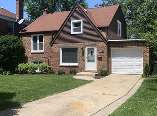 138 Northgate Rd, Riverside, IL 60546