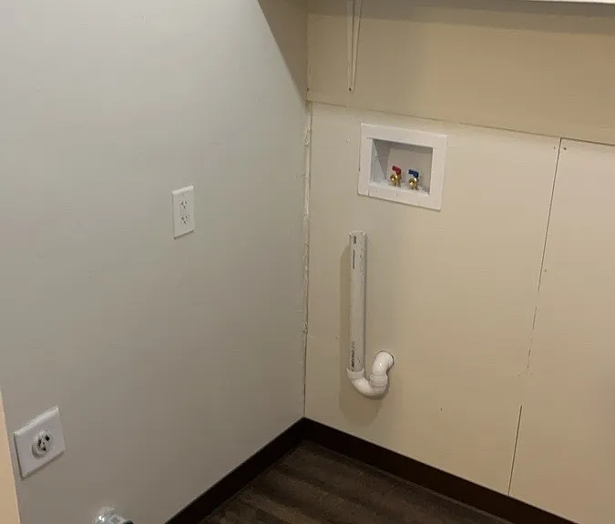 719 Wiltshire Blvd #1 — Photo 11