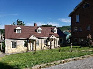109 Virginia Ct #A, Bluefield, WV 24701