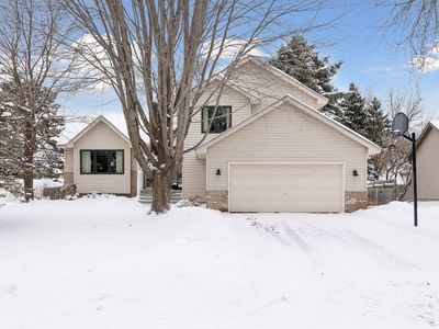 9392 Cortland Rd, Woodbury, MN, 55125