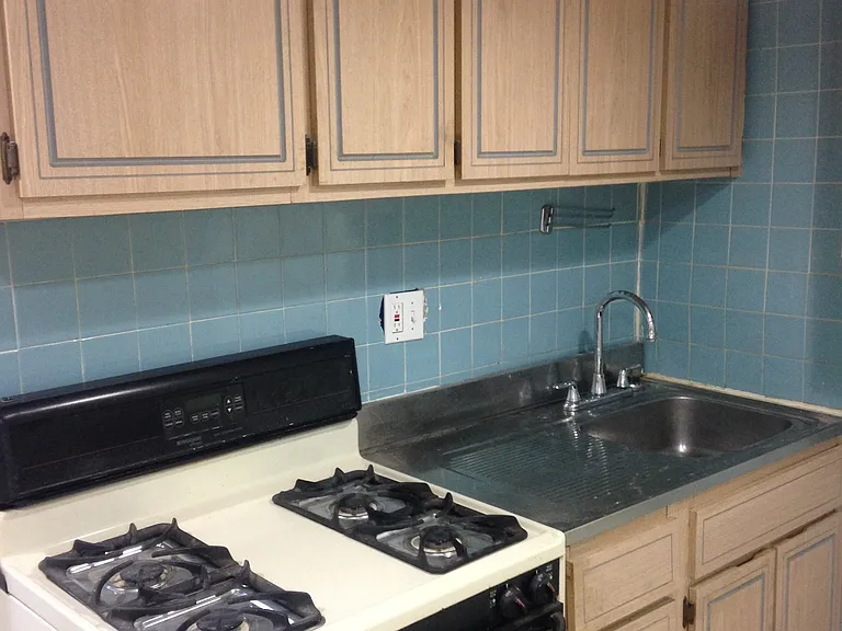 3204 22nd St NE — Photo 11