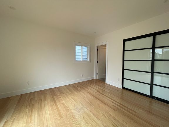 4th image of 525 Hearst Ave