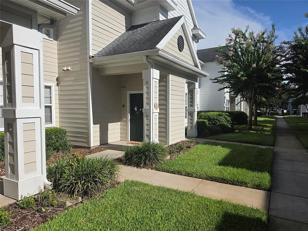 2 bed, 2.0 bath, 1276 sqft, $1,950 — Photo 1