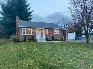 1746 Druck Valley Rd, York, PA 17406