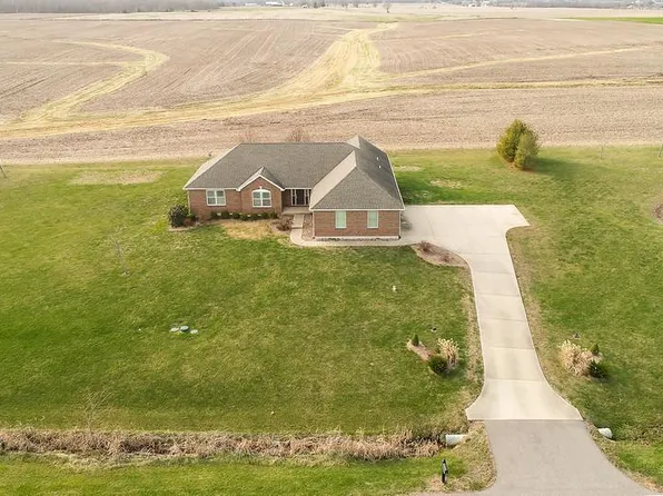 6408 Edge Water Dr, Waterloo, IL 62298