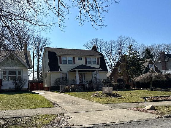 4th image of 3254 Hyde Park Ave