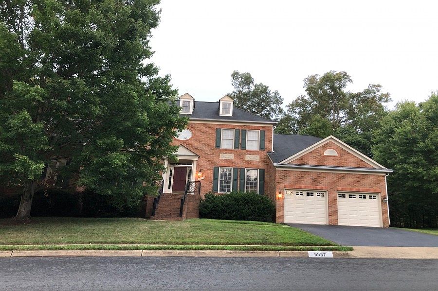 1st image of 5557 Rockpointe Dr