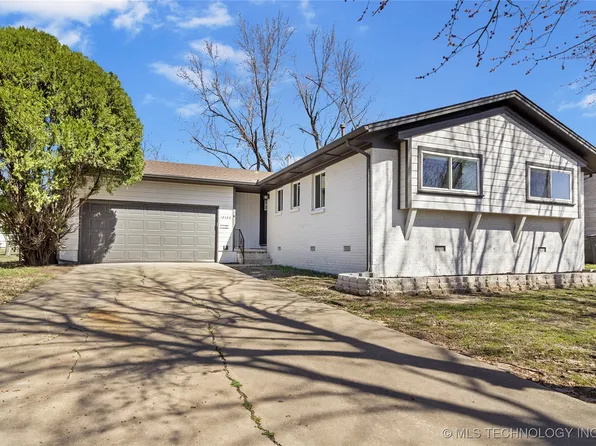 10133 E 4th Pl, Tulsa, OK 74128