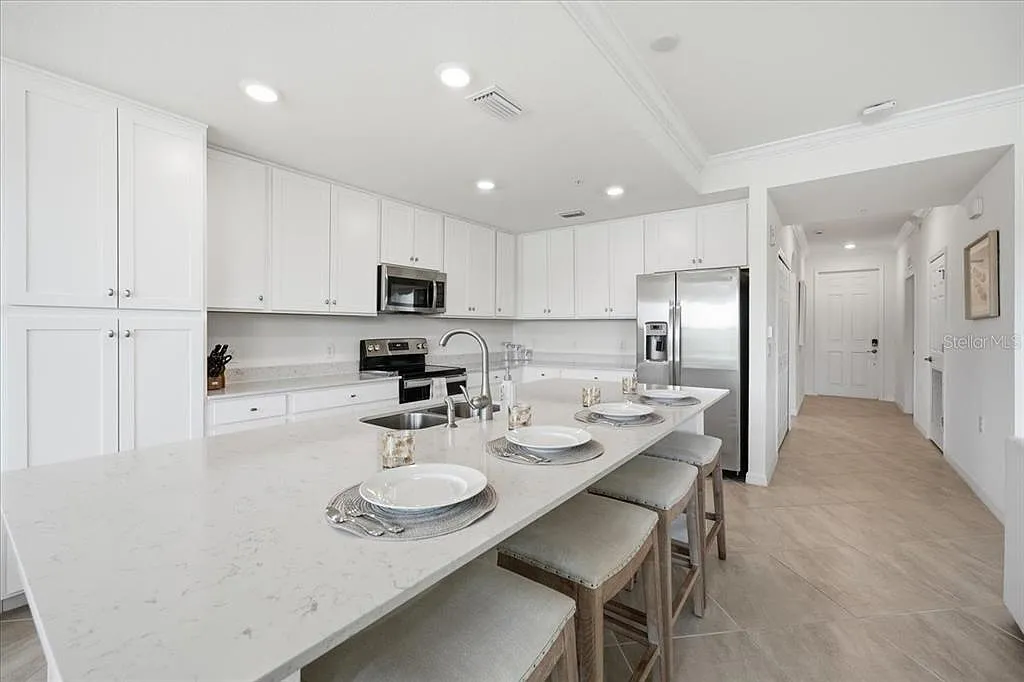 17724 Gawthrop Dr — Photo 4