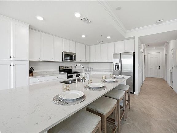 4th image of 17724 Gawthrop Dr #103