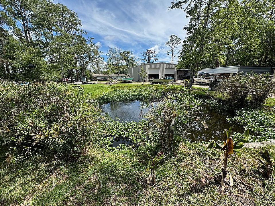 1st image of 1535 Russell Rd