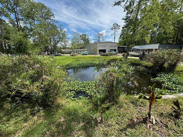 1535 Russell Rd, Green Cove Springs, FL 32043