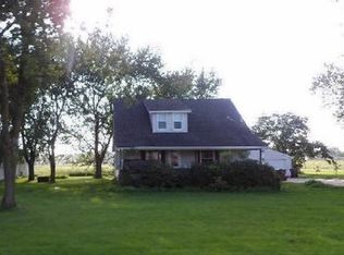 104 S Farr St, Ashley, MI 48806