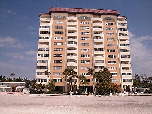 Exterior of building from Lido beach