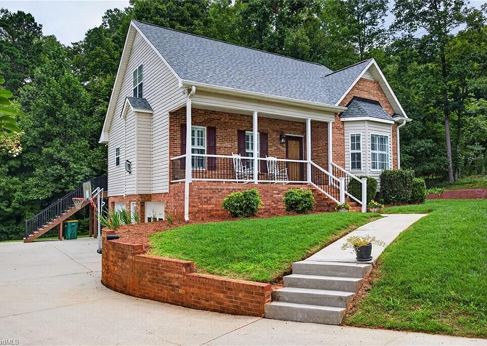 1st image of 7275 Cortney Glen Ln