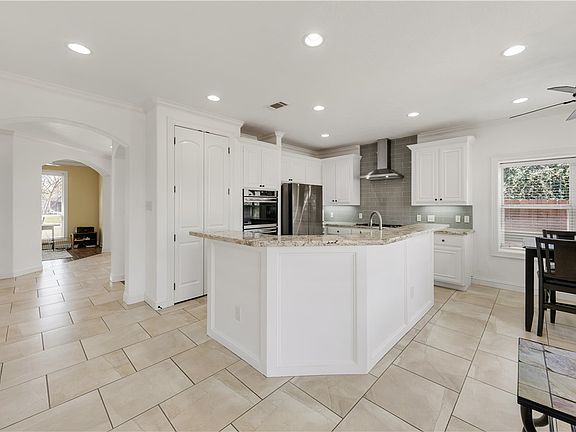 4th image of 4287 Hollow Stone Dr
