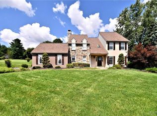4933 Skytop Dr, Emmaus, PA 18049