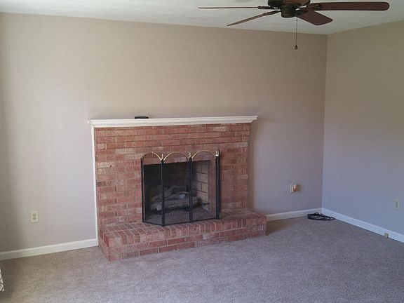 2nd image of 2237 Karen Dr
