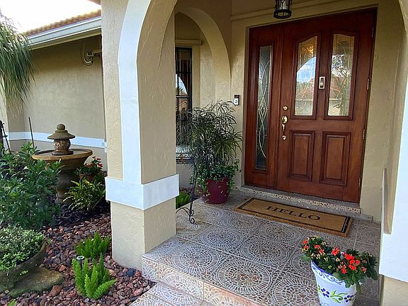 3rd image of 11860 NW 24th St
