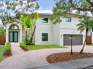 16043 SW 43rd St, Miami, FL 33185