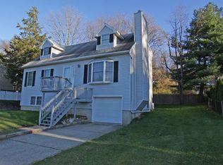 24 Shore Rd, Andover, NJ 07821