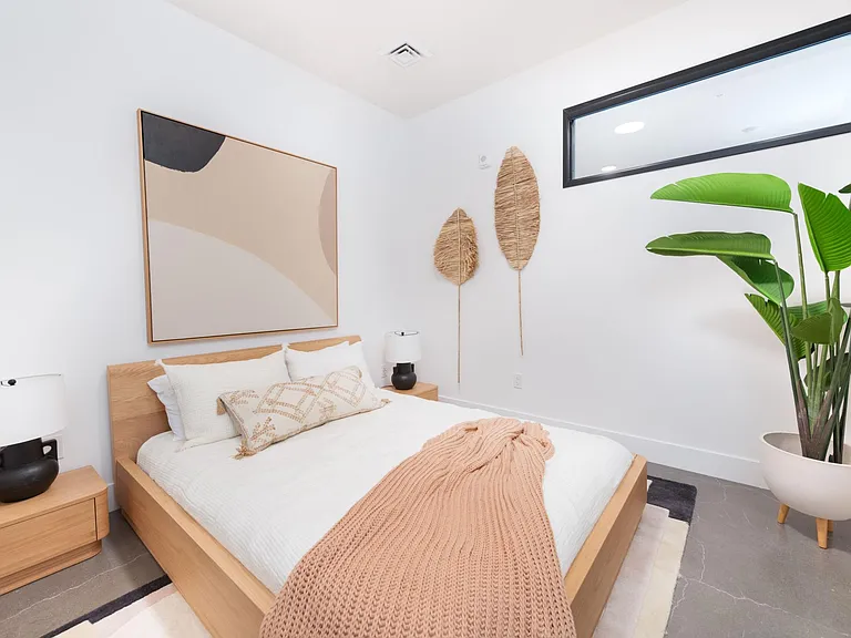 Angelo Tower furnished bedroom