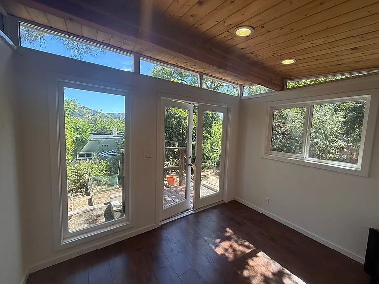 15 Octavia St — Photo 16