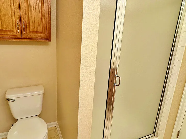 5597 S Killarney St — Photo 30