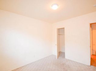 1507 Carlisle Blvd SE, Albuquerque, NM 87106