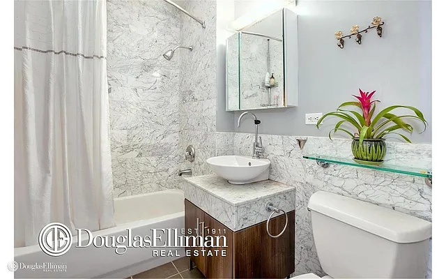 Rented by Douglas Elliman | media 7