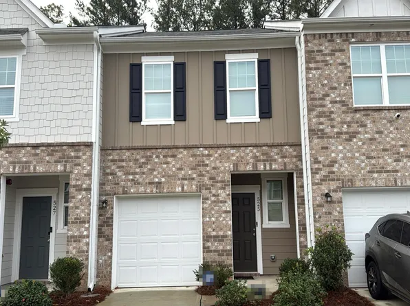 525 Magnolia Cir, Palmetto, GA 30268