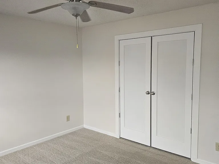 10855 Parker Dr — Photo 25