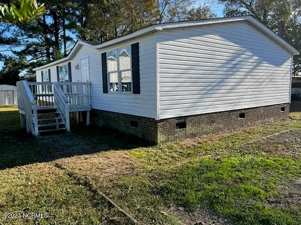 113 Sunrise Haven Road, Arapahoe, NC 28510